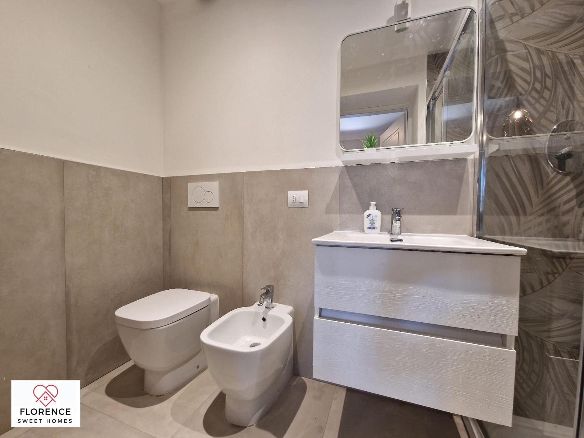 Lella Apartment With Free Parking By Florence Sweet Homes Экстерьер фото